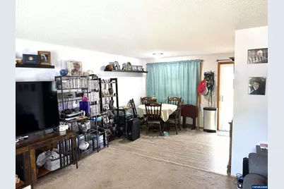 2514 Pine Ln SE, Albany, OR 97322 - Photo 3
