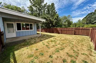 201/203 SE Bridgeway Av, Corvallis, OR 97333 - Photo 3