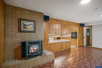 2030 21st St NE, Salem, OR 97301 - Photo 19
