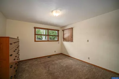2030 21st St NE, Salem, OR 97301 - Photo 27
