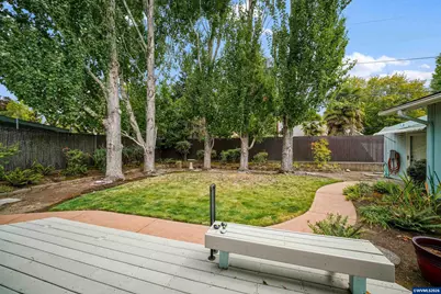 2030 21st St NE, Salem, OR 97301 - Photo 33