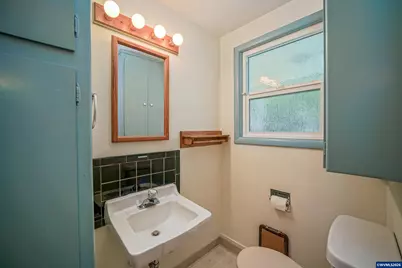 2030 21st St NE, Salem, OR 97301 - Photo 17