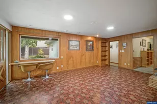 2030 21st St NE, Salem, OR 97301 - Photo 13