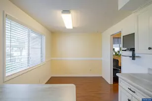 474 E Clackamas Cir, Woodburn, OR 97071 - Photo 21