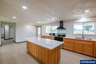 40200 Providence Dr, Scio, OR 97374 - Photo 7