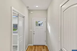 7177 SE Sarah Dr, Corvallis, OR 97330 - Photo 5