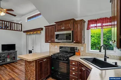 8372 Enchanted (#193) Wy SE, Turner, OR 97392 - Photo 1