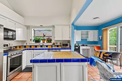1760 John St S, Salem, OR 97302 - Photo 17