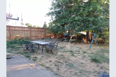 360 Cindy Ln NW, Mount Angel, OR 97362 - Photo 7