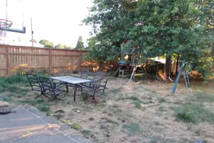 360 Cindy Ln NW, Mount Angel, OR 97362 - Photo 7