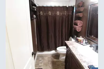 360 Cindy Ln NW, Mount Angel, OR 97362 - Photo 15