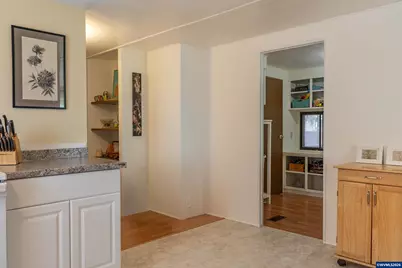 300 SE Goodnight #7 Av, Corvallis, OR 97333 - Photo 15
