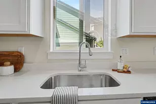 1511 11th St, Dallas, OR 97338 - Photo 11