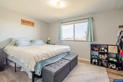 885 W Carolina St, Lebanon, OR 97355 - Photo 15