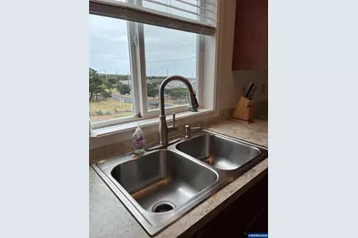 2701 NW Parker Av, Waldport, OR 97394 - Photo 29