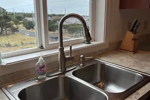 2701 NW Parker Ave, Waldport, OR 97394 - Photo 29
