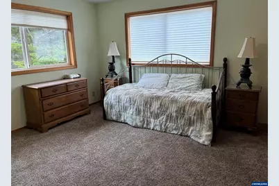 2701 NW Parker Av, Waldport, OR 97394 - Photo 25