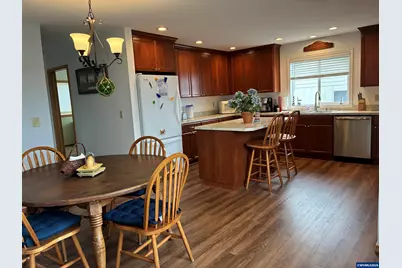 2701 NW Parker Av, Waldport, OR 97394 - Photo 31