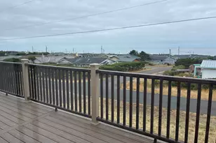 2701 NW Parker Ave, Waldport, OR 97394 - Photo 41