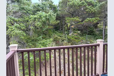 2701 NW Parker Av, Waldport, OR 97394 - Photo 13