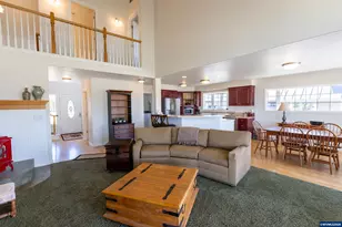 27434 Sanborn Ln, Junction City, OR 97448 - Photo 7