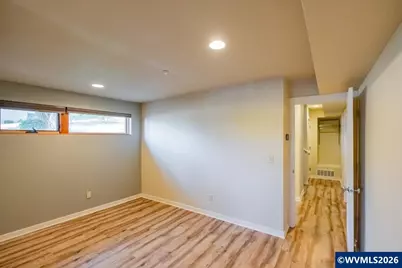 1892 Cousteau Lp SE, Salem, OR 97302 - Photo 37