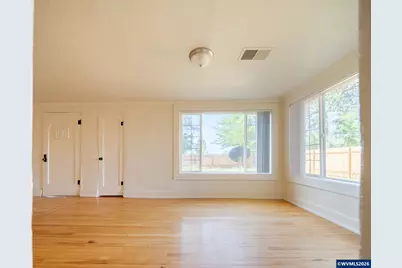 7020 SW Country Club Dr, Corvallis, OR 97333 - Photo 9