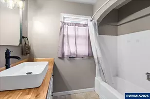 900 Cascade Dr NW, Salem, OR 97304 - Photo 21