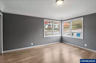 900 Cascade Dr NW, Salem, OR 97304 - Photo 15
