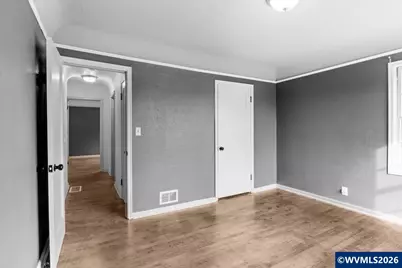 900 Cascade Dr NW, Salem, OR 97304 - Photo 23