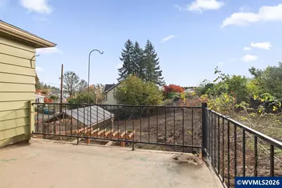 900 Cascade Dr NW, Salem, OR 97304 - Photo 37