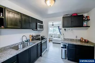 690 24th St SE, Salem, OR 97301 - Photo 11