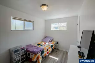 690 24th St SE, Salem, OR 97301 - Photo 21