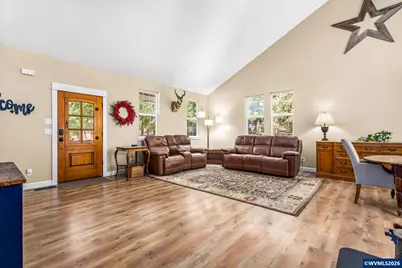 12600 Meadow Ln, Monmouth, OR 97361 - Photo 15