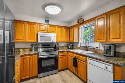 3965 48th Av NE, Salem, OR 97305 - Photo 11