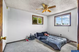 3965 48th Ave NE, Salem, OR 97305 - Photo 17