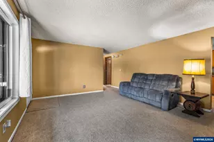 3965 48th Ave NE, Salem, OR 97305 - Photo 9