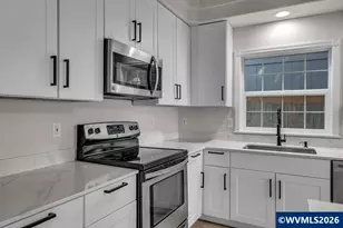 5914 Mooseberry St SE, Salem, OR 97306 - Photo 13