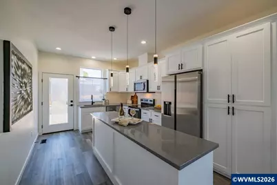 538 S 7th St, Independence, OR 97351 - Photo 11