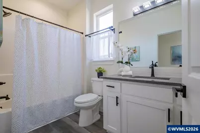 538 S 7th St, Independence, OR 97351 - Photo 27