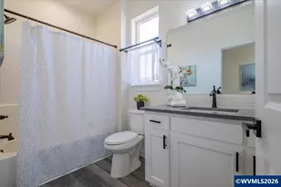 538 S 7th St, Independence, OR 97351 - Photo 27