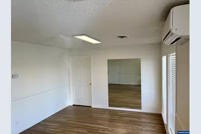 5044 Commercial St SE, Salem, OR 97306 - Photo 11