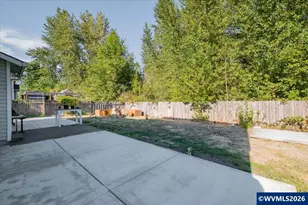 1653 S 6th St, Independence, OR 97351 - Photo 29