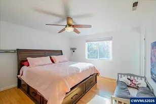 1653 S 6th St, Independence, OR 97351 - Photo 17