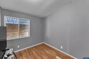 5106 Copper Creek Lp NE, Salem, OR 97305 - Photo 15