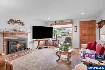 1673 Princeton Rd, Woodburn, OR 97071 - Photo 9