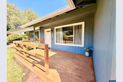 1583 NW Forestgreen Av, Corvallis, OR 97330 - Photo 5