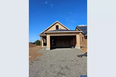 880 Chestnut Wy, Silverton, OR 97381 - Photo 1