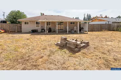 2330 E Ellendale Av, Dallas, OR 97338 - Photo 19