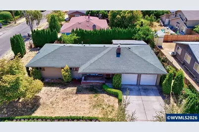 940 Johnson St, Woodburn, OR 97071 - Photo 25